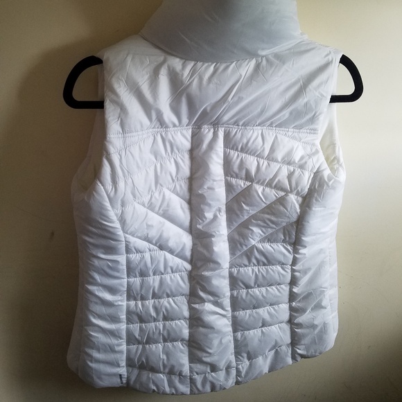 White Winter Vest - Picture 3 of 3